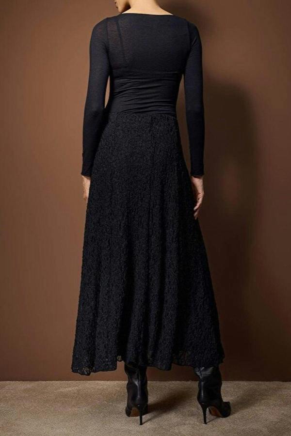 WOVCOR Lined Lace Fabric Knitted Skirt
