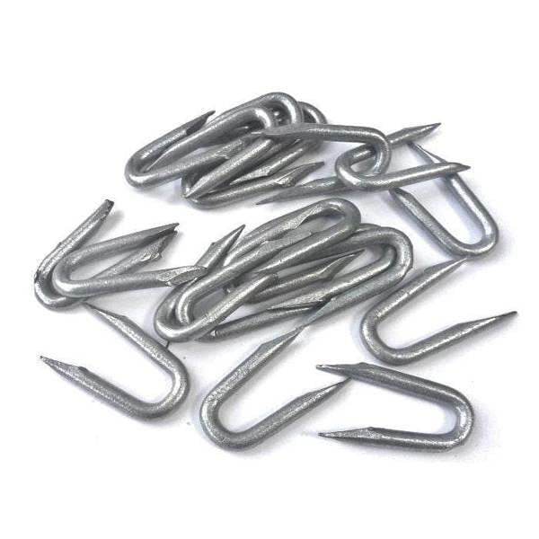 Galvanised Fixing Staples - Evergreenery