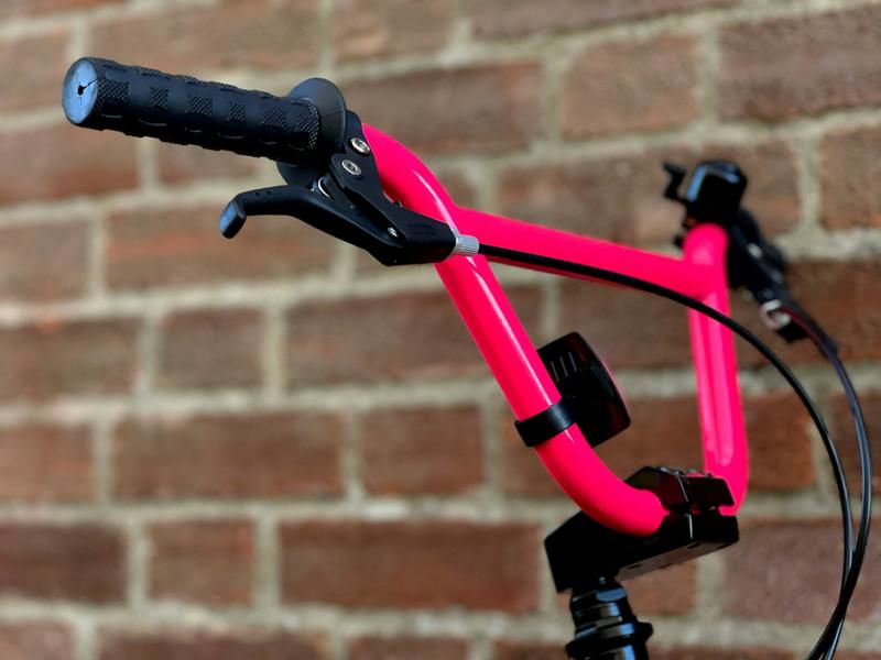 XN-15 20" Kids BMX Single Speed - Black/Pink