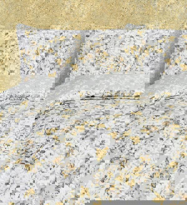 Smart Living Luxury Soft Reversible Elegant Blooms Complete Bedding Set - Green