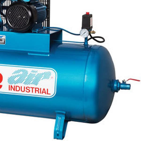 Clarke International Clarke XE18/200 (WIS) 18cfm 200 Litre 4HP Industrial Air Compressor (400V)