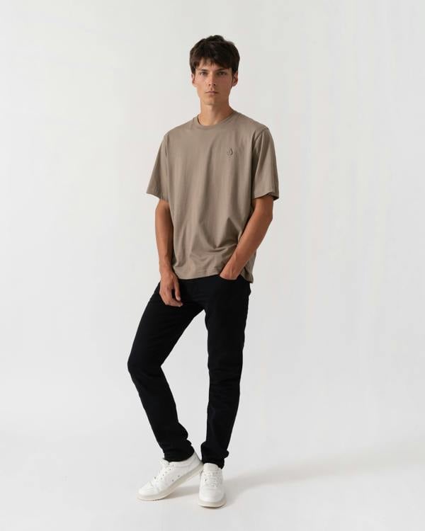 Moose Knuckles Mens Yul Classic T-Shirt - Ashen 1968