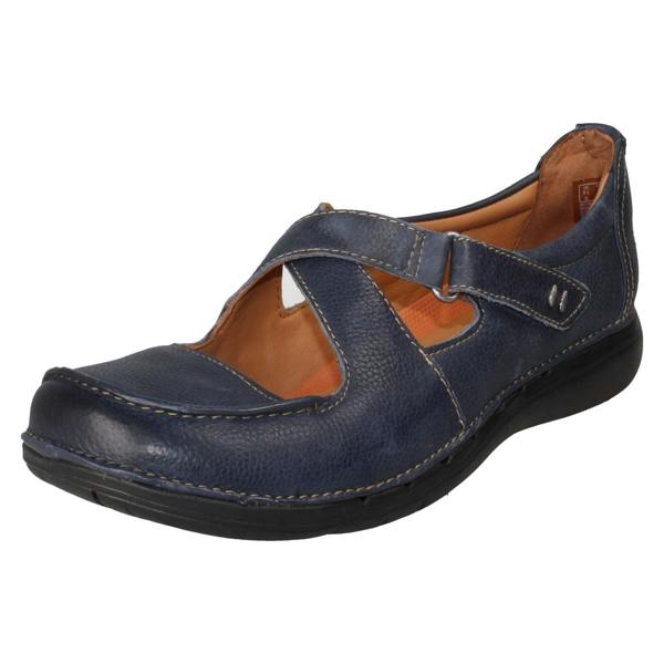 Clarks Ladies Unstructured by Clarks Hook and Loop Casual Shoes Un Loop Strap