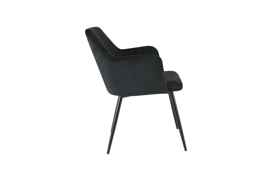 Outdoor Living New York Dining Table with 4 Charlotte Velvet Chairs