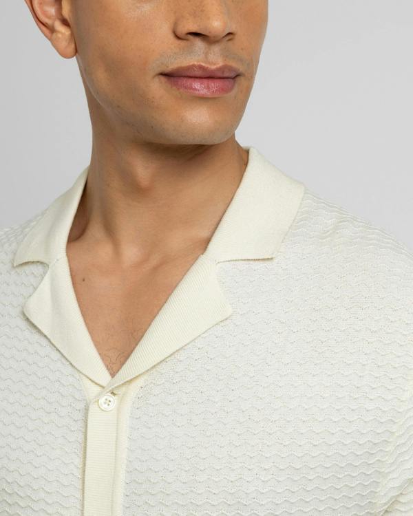 Steel & Jelly Aldgate - Chevron Textured Knitted Short Sleeve Shirt