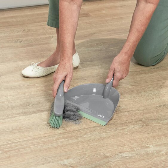 JVL Dust Pan And Brush Set - Grey