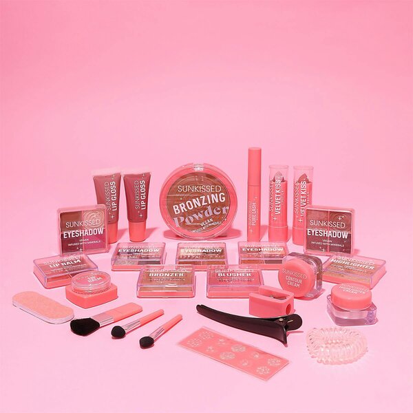 Sunkissed 25 Days of Beauty Advent Calendar