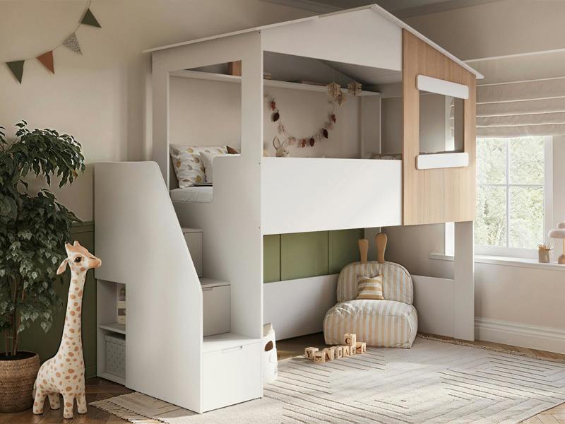 Dreamland House Staircase Midsleeper Oak