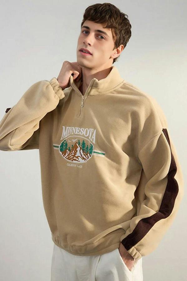 WOVCOR Stand Collar City Embroidery Anti-Pilling Fleece Men's Sweatshirt