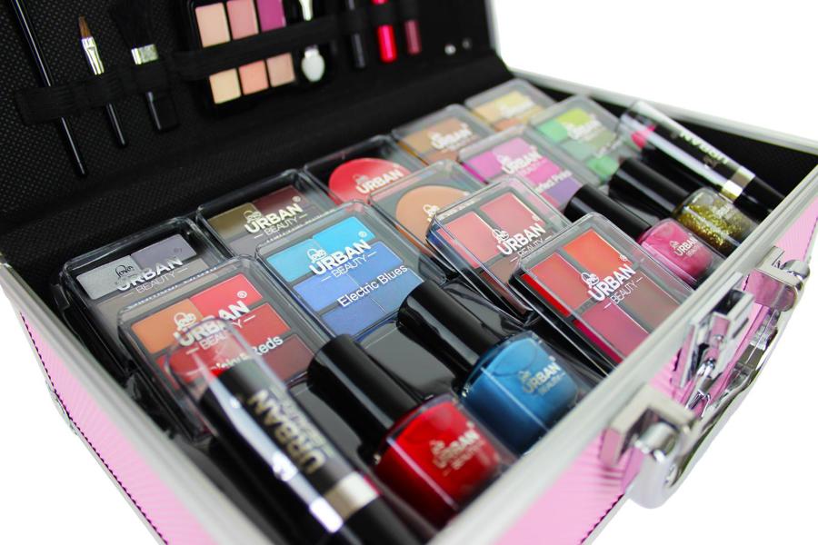 Love Urban Beauty 82 Piece Vegan Makeup Kit Eyeshadow Delights Vanity Case