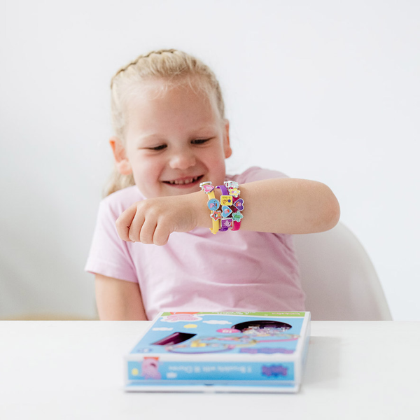 Totum Peppa Pig Bracelets and Charms - 3 Charm Bracelets with 18 Charms
