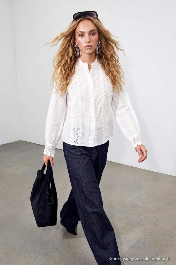 WOVCOR Applique Trim Lace Detail Padded Long Sleeve Shirt