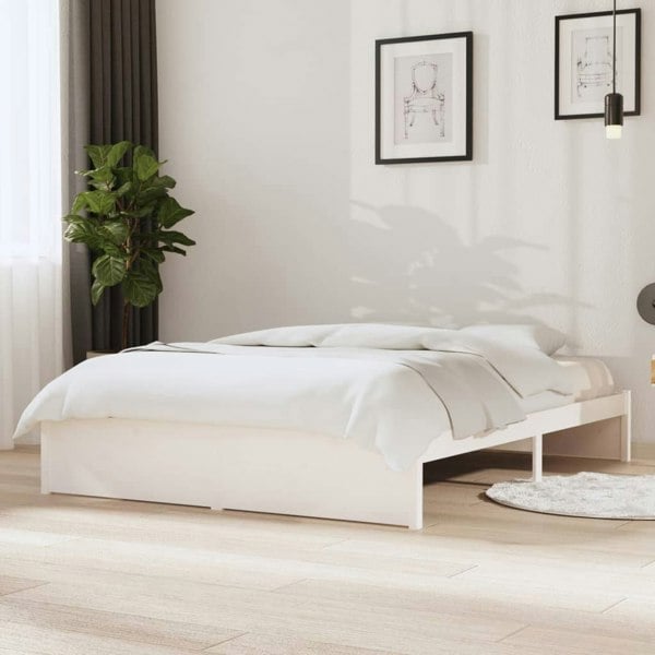 Berkfield Bed Frame White Solid Wood 140x190 cm