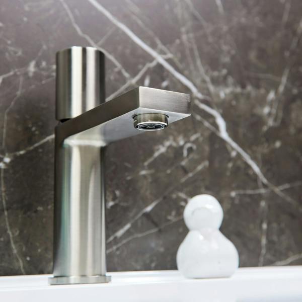 Flode Limingen | Mono Basin Mixer Tap | Brushed Steel