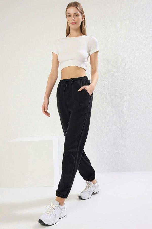 WOVCOR Relaxed Fit Knit Jogger with Pockets