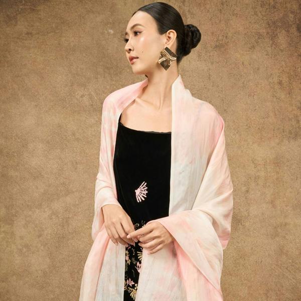 Peach Shibori Silk Scarf – Hand-Dyed Mulberry Silk, Beach & Resort Wrap