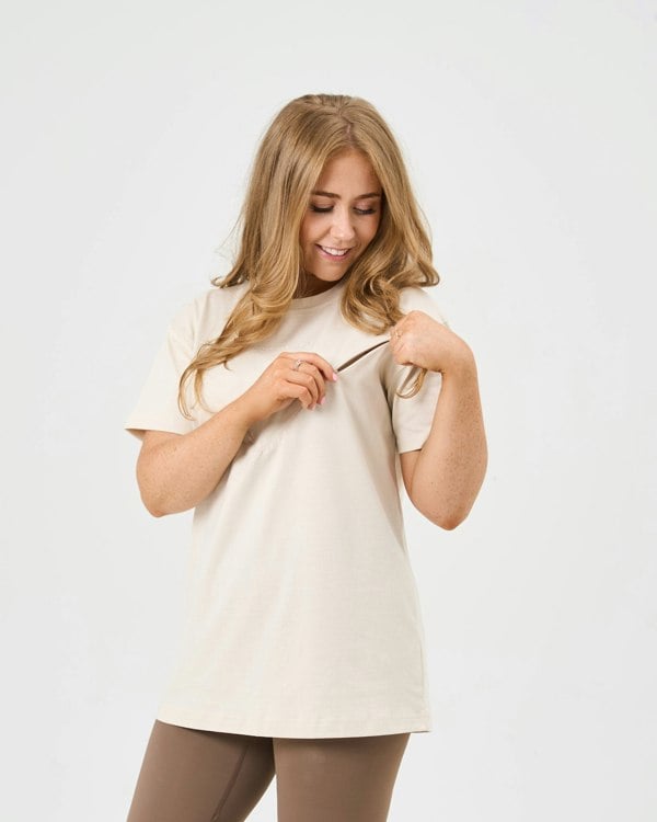 Pretty Mama Everyday Oversized Breastfeeding Tshirt - Beige
