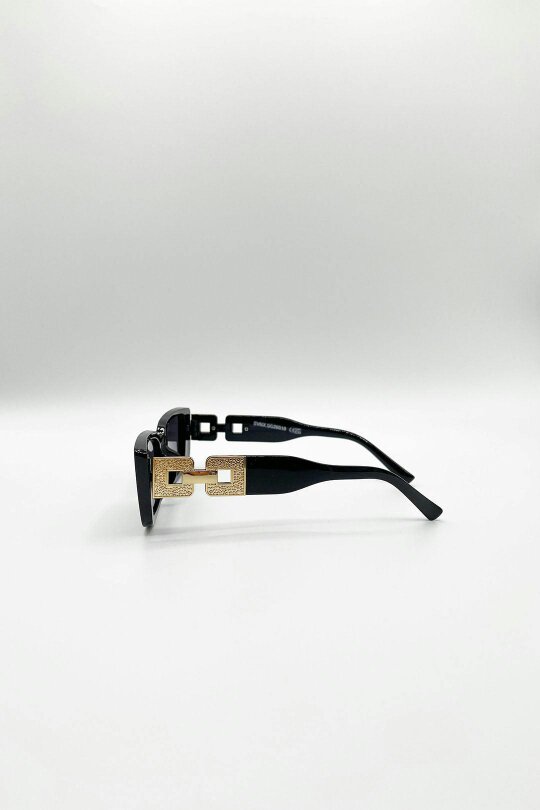 SVNX Rectangle Cateye Side Detail Sunglasses In Black/Gold