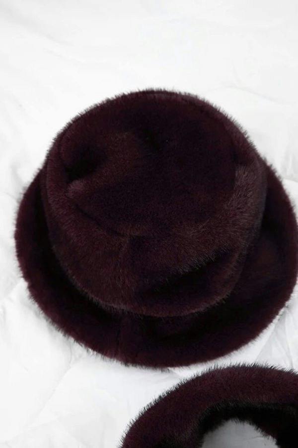WOVCOR 2-Piece Fur Scarf-Hat Knit Set
