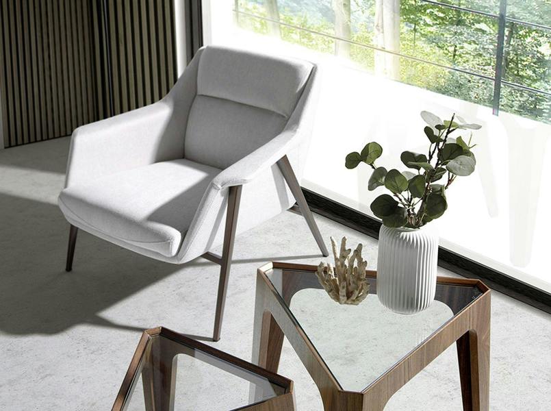 Angel Cerdá White Fabric Armchair 5010