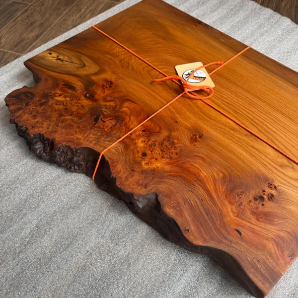 Giraffes & Craftz XL Live Edge Scottish Elm Chopping Board - James Martin Style Chopping Block