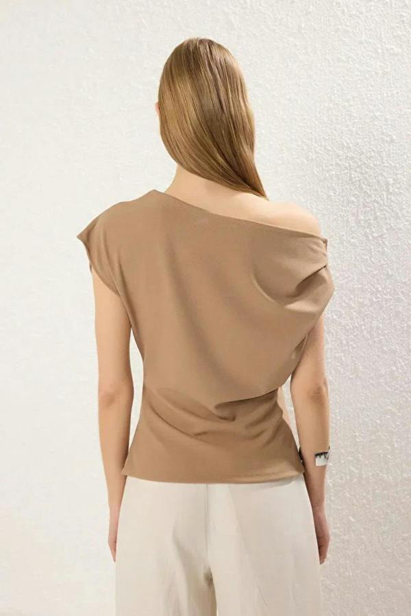 Hoxton Gal Draped, Gathered Detail Knit Blouse with Asymmetric Neckline