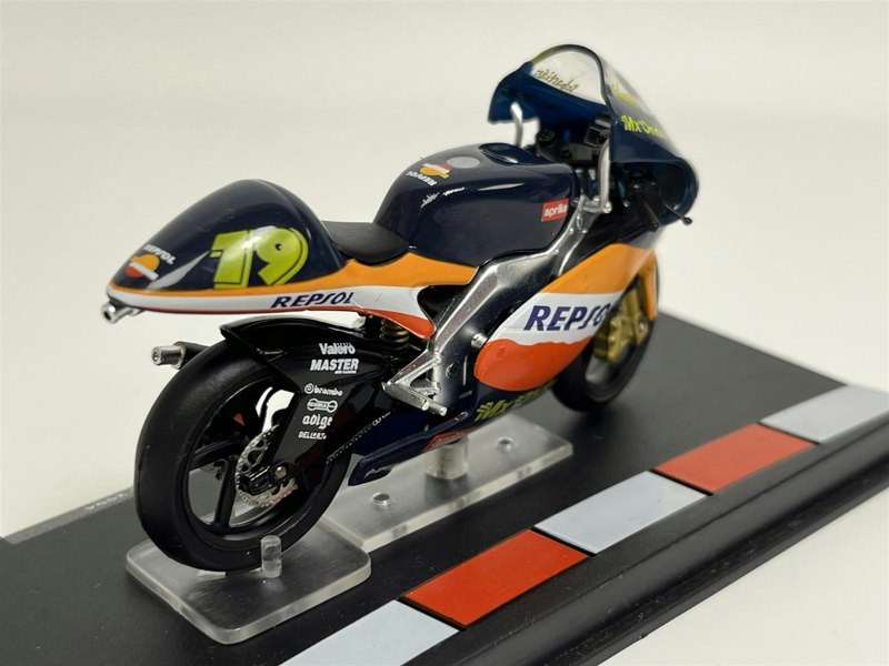 MCSlots Sebastian Porto Aprilia RSW250 2004 Moto GP Diecast Model 1:24 Scale  MC22