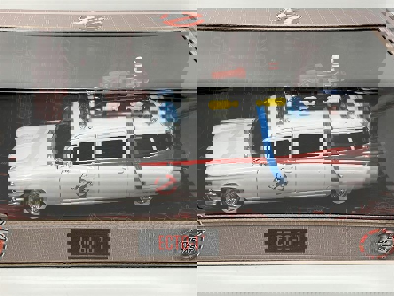 ghostbusters ecto-1 1:24 scale jada 253235000