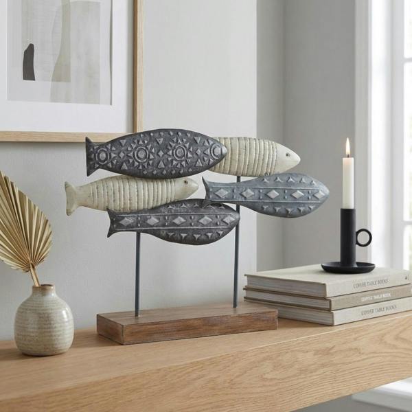 Garden Greatness Seaside Fish Iron Pegs Table Decoration