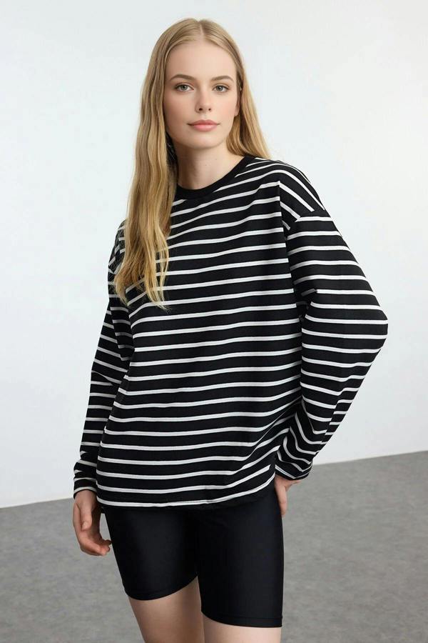 WOVCOR Striped Crew Neck Thin Knit Sweatshirt
