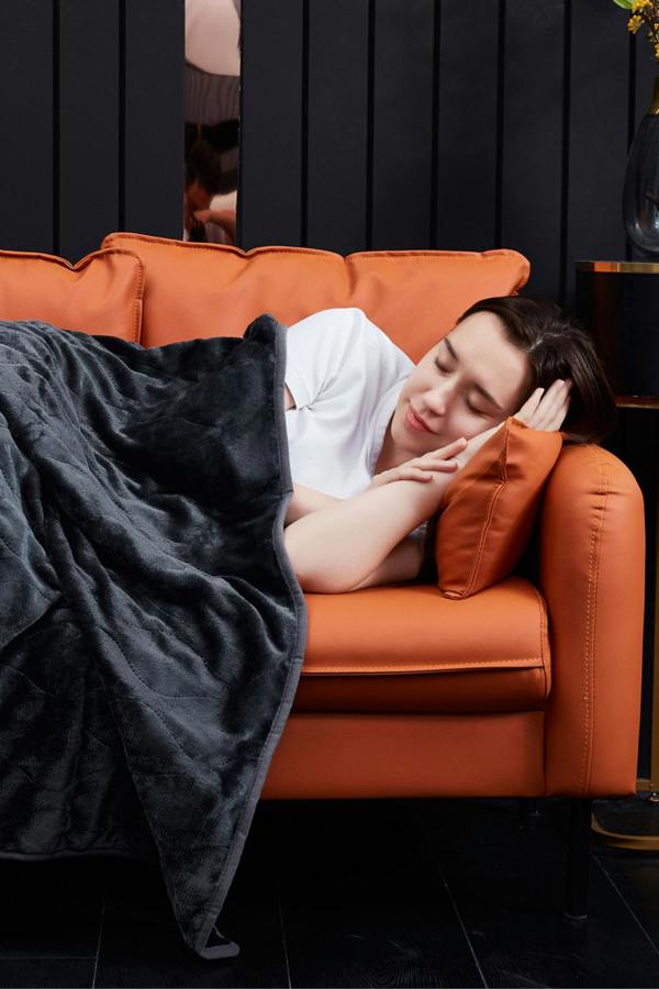 Ezysleep Cosy Heated Over Throw Fleece Blanket With Adjustable Control