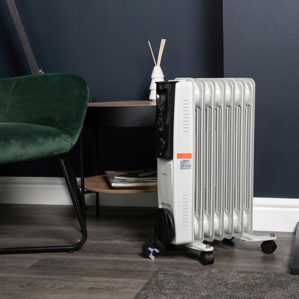 Samuel Alexander 1.5kw 7 Fin Oil Radiator Heater with Adjustable Thermostat