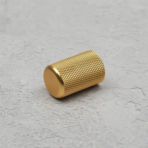 Handle & Home Gold Knurled Knob