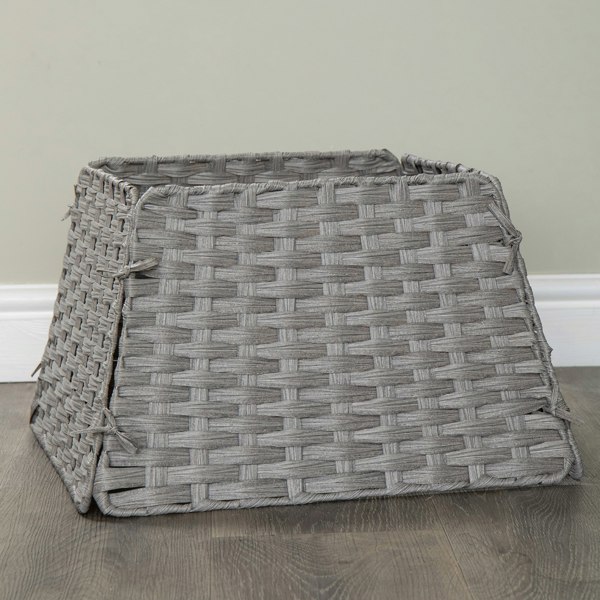 Samuel Alexander 47cm x 46cm Samuel Alexander Foldable Rattan Christmas Tree Skirt in Grey