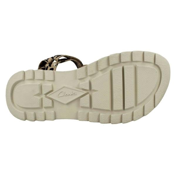 Clarks Ladies Clarks Strappy Detailed Platform Sandals DashLite Cross