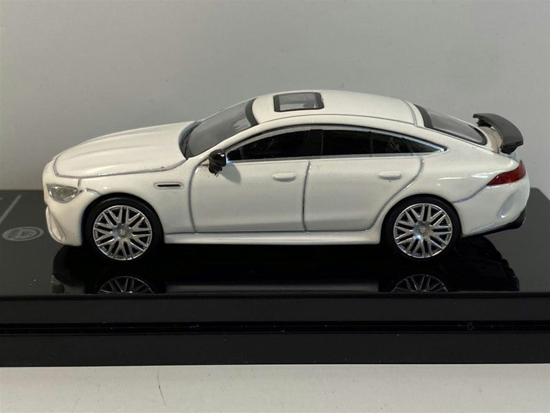 mercedes amg gt 63 s white 1:64 scale paragon 55284l