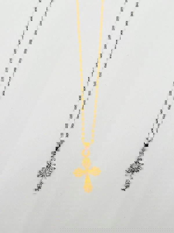 SVNX Cross Pendant Necklace with Gift Box