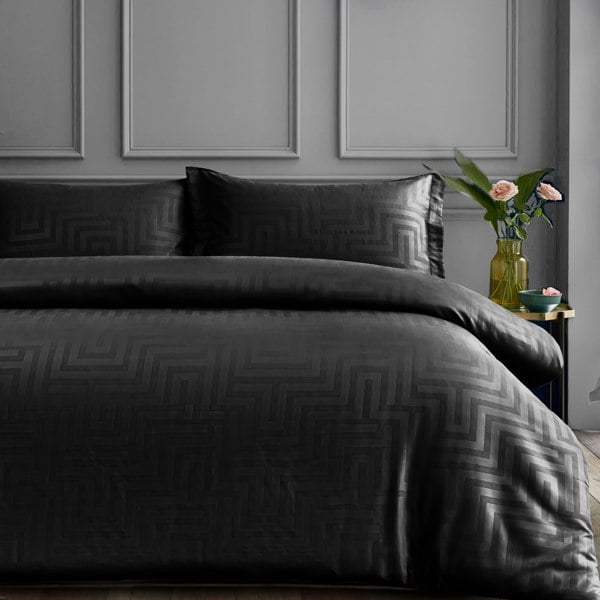Velosso Chic Bedroom Essentials Woven Duvet Cover & Pillowcase Set in Contemporary Colours - Luxury Bedding Set