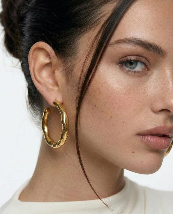 Elk & Bloom Chunky 14K Gold Hammered Hoops