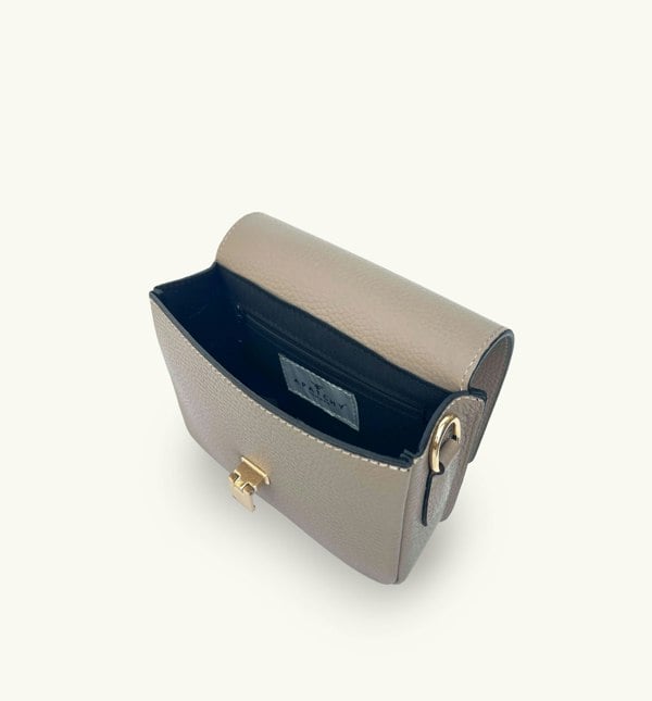 Apatchy London The Newbury Leather Bag - Mushroom