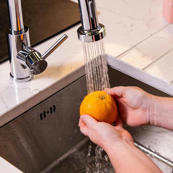 Flode Runda | Kitchen Sink Mixer with Pull out Spray | Chrome | Round Head