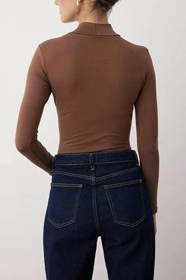 WOVCOR Turtleneck Knit Bodysuit