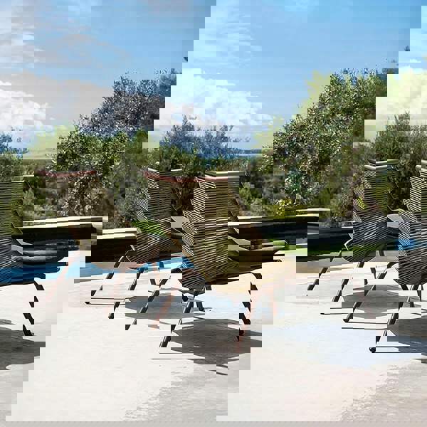 Weilai Concept Iqbal Outdoor Lounge Chair With Footstool