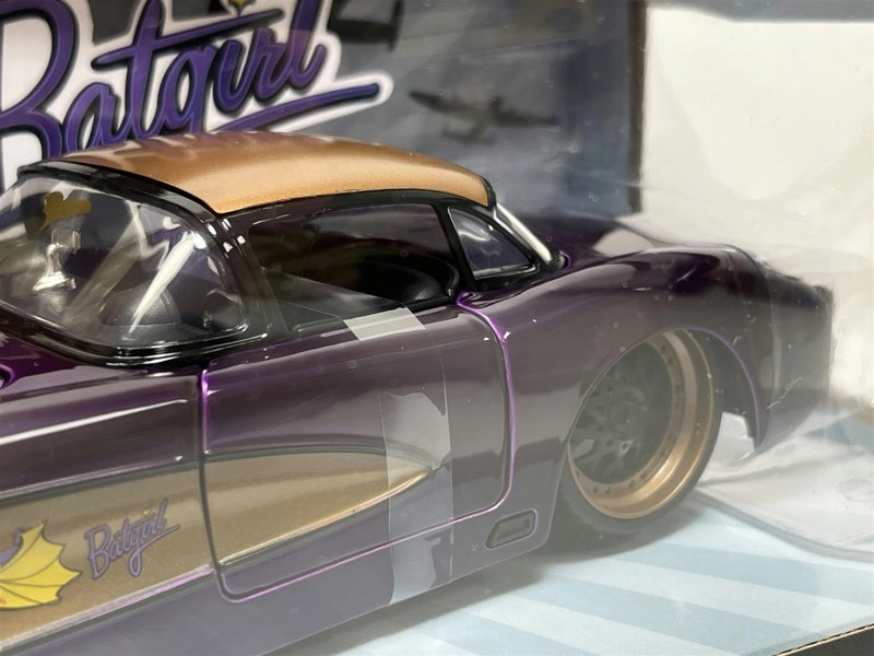 Jada Batgirl Figure and 1957 Chevy Corvette Purple 1:24 Scale Jada 253255007