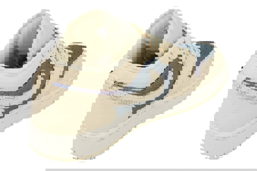 Nike Air Jordan 1 Low SE Womens Trainers Ih4110 104 - Muslin Sail 104 - Photo 2