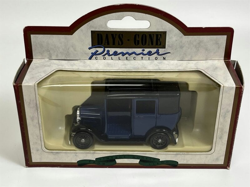 MCSlots Austin Taxi Blue 1933 Days Gone Premier Collection Lledo 47000D B2