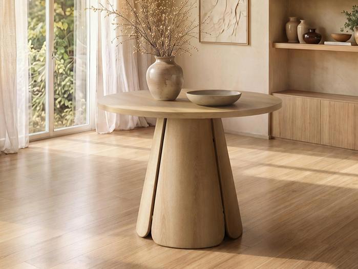 Ebony 4-6 Seater Round Extendable Dining Table Oak