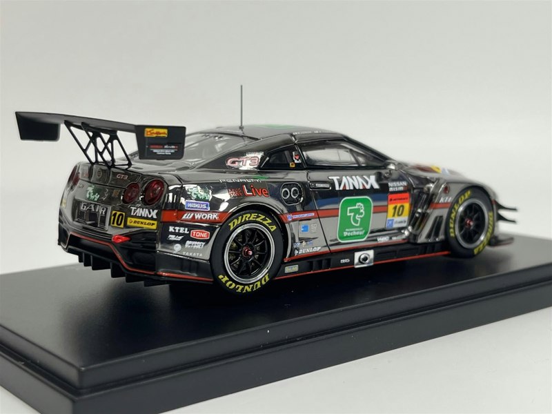 Ebbro Gainer Tanax Triple a GTR Super GT GT300 2017 #10 1:43 Scale 45526