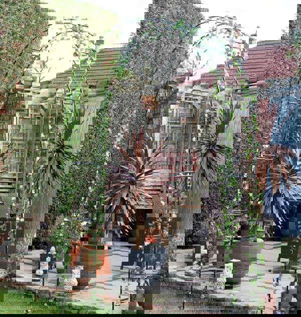 St Helens Home and Garden Decorative Garden Arch