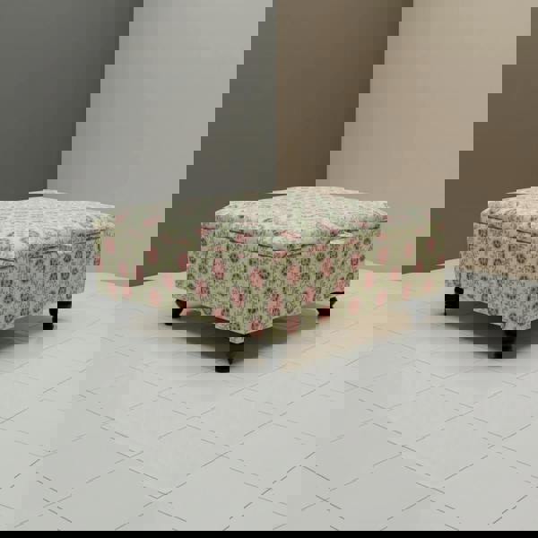 Compact ottoman for small apartments and studio flats